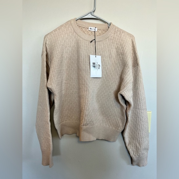 Zyia Almond Cream Esme Sweater - Picture 7 of 10
